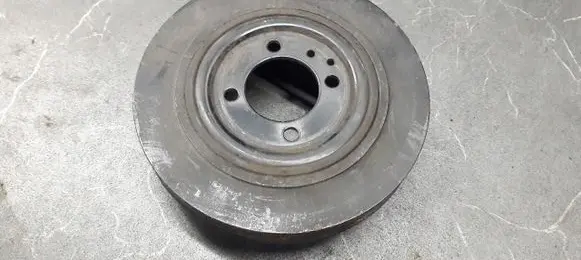 Mazda 323 F Crankshaft pulley