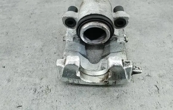 Volkswagen Bora Front brake caliper 24TU.0015