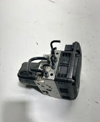 BMW X5 E70 ABS Pump 6798286 DSCE7071 6798284
