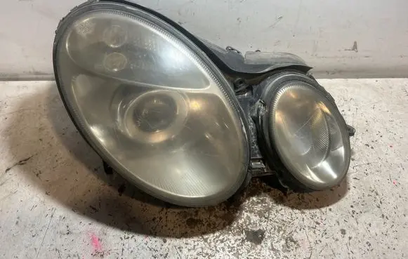 Mercedes-Benz E W211 Headlight/headlamp
