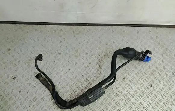 Toyota Proace AdBlue liquid reservoir 