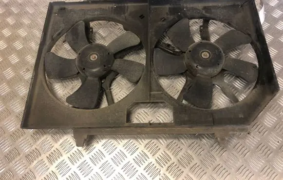 Nissan X-Trail T30 Electric radiator cooling fan PA66GF30