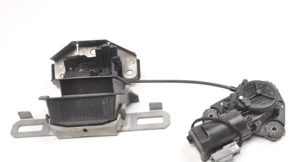 Volvo S90, V90 Tailgate lock latch 31349975