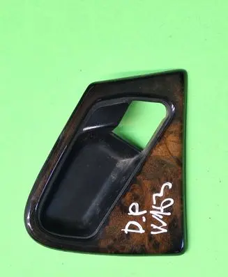 Mercedes-Benz ML W163 Front door interior handle trim A1637660264