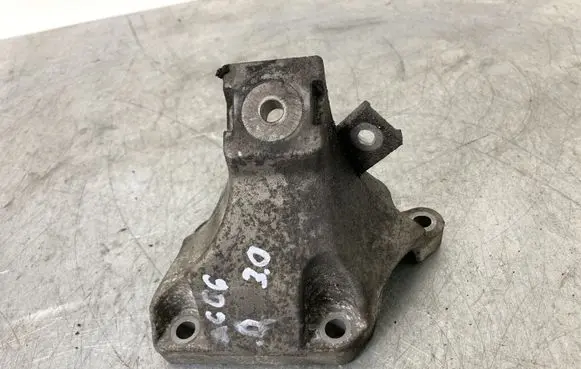 Audi A6 S6 C6 4F Engine mounting bracket 4F0199808AB 4F0199808
