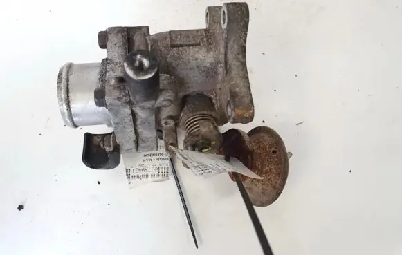 Honda FR-V Throttle valve