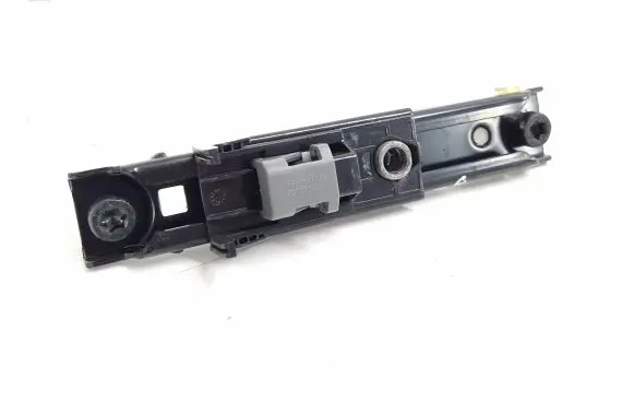 Opel Zafira C Seat belt adjustment rail 13577246
