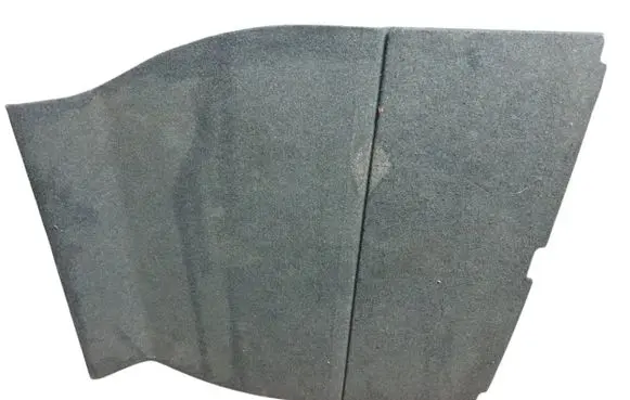 Trunk/boot floor carpet liner