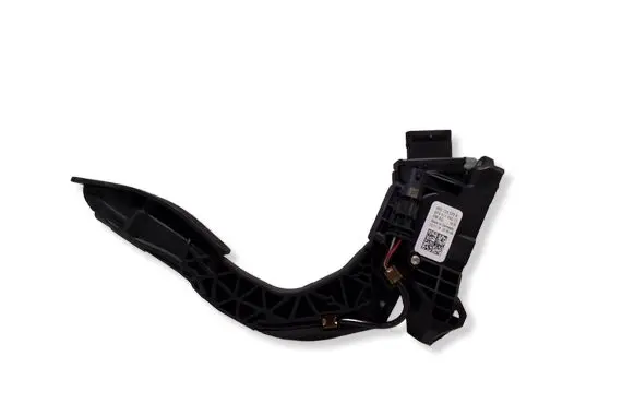Volkswagen Touareg III Accelerator throttle pedal 4N1723523A