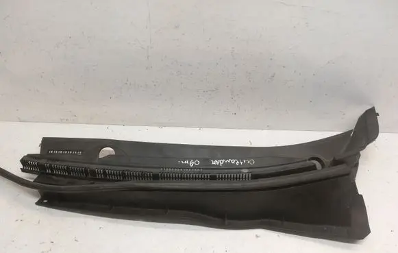 Mitsubishi Outlander Wiper trim 7405A155113