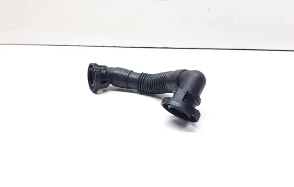 Volkswagen PASSAT CC Breather hose/pipe 