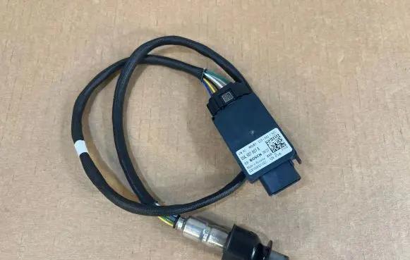 Audi A3 8Y Lambda probe sensor 05L907807E 2267220380