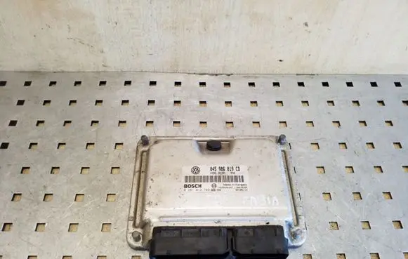Skoda Fabia Mk2 (5J) Engine control unit/module 045906019CD 0281012749