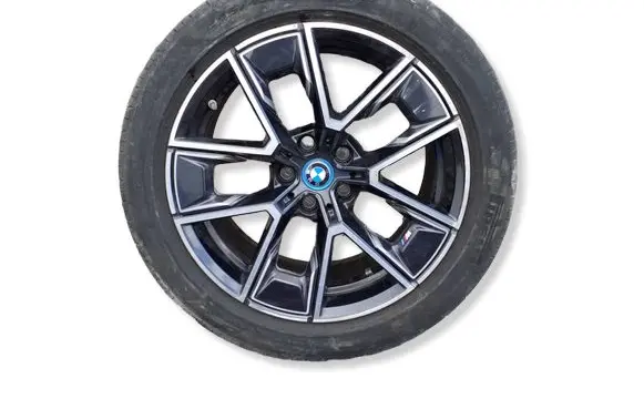 BMW i4 R18 alloy rim 8747286