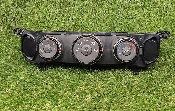 KIA Soul Climate control unit 97250B2AS0ASB C500FGDCA