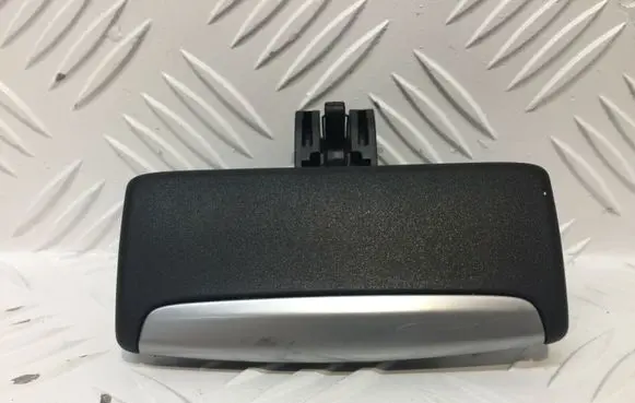Ford Mondeo MK IV Glove box handle 
