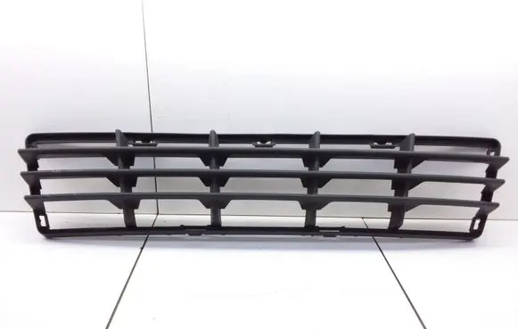 Volvo V50 Front bumper lower grill 30657006