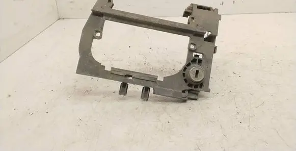 BMW 7 E38 Front door exterior handle/bracket 