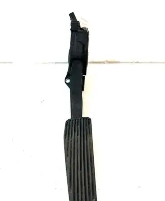 Chrysler 300 - 300C Accelerator throttle pedal 04861715AA