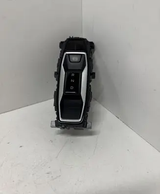 Audi E-tron GT Gear shifter/selector 4J3713059C