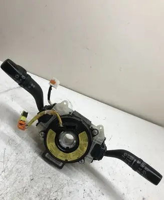 Mazda 6 Wiper turn signal indicator stalk/switch 17D254LH