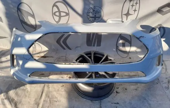 Ford B-MAX Front bumper
