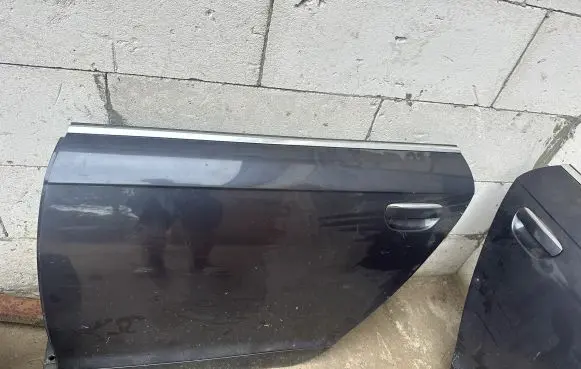 Audi A6 S6 C6 4F Rear door