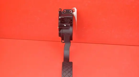 Volkswagen Polo IV 9N3 Accelerator throttle pedal 6Q1721503F
