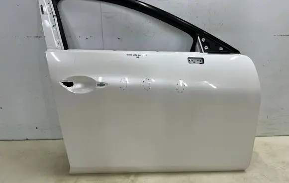 Mazda 3 Front door BDMT58010