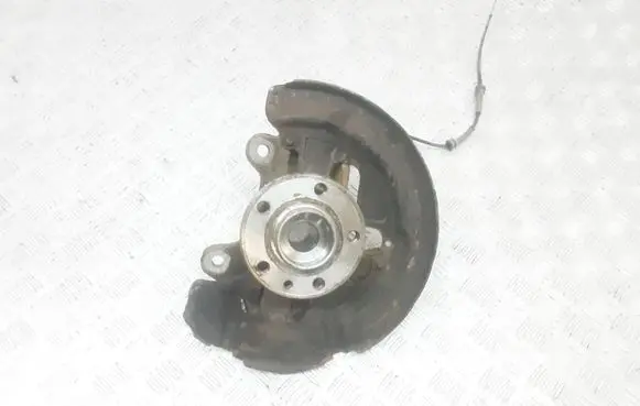 Volvo S60 Front wheel hub