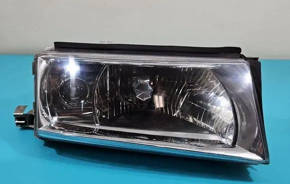 Skoda Octavia Mk1 (1U) Headlight/headlamp IMPRK1477390