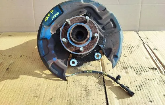 Ford Mondeo MK V Stub axle DG9C-5B758-A