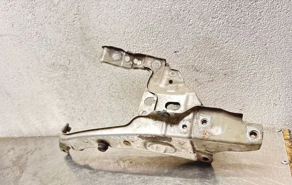 Opel Astra H Headlight/headlamp mounting bracket 13237140
