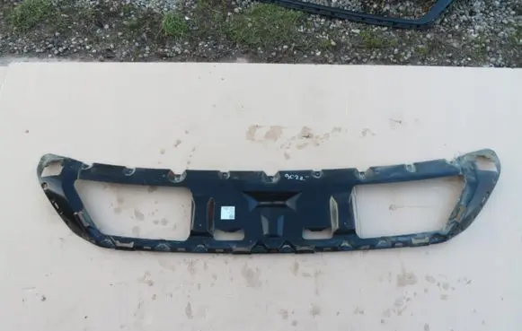 Volkswagen Amarok Front bumper lip 2H6071003