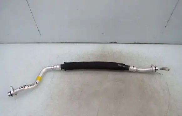 Nissan X-Trail T33 Air conditioning (A/C) pipe/hose