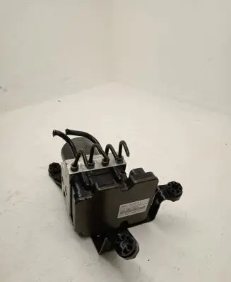 BMW X6 F16 ABS Pump 6884729