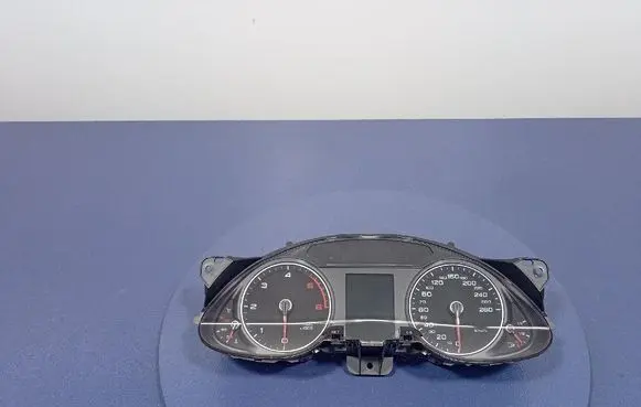 Audi A4 S4 B9 Speedometer (instrument cluster) 8K0920932D