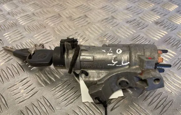 Volkswagen Transporter - Caravelle T5 Ignition lock 4B0905851C