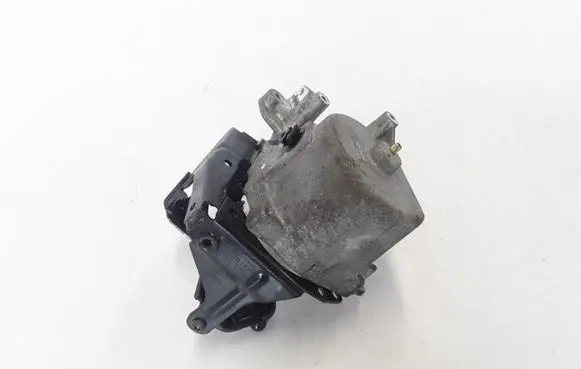 Volvo V60 Fuel filter bracket/mount holder 