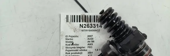 Audi A4 S4 B6 8E 8H Fuel injector 038130073AR