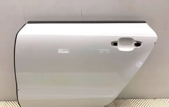 Audi A7 S7 4G Rear door LY9C