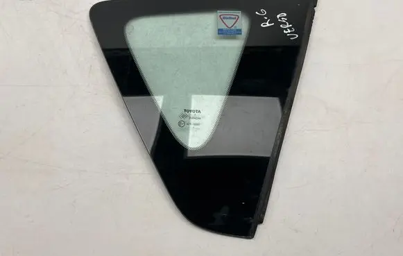 Toyota Verso Rear vent window glass 43R00097