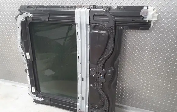BMW 5 F10 F11 Sunroof frame 1721658 8038191 1727923D