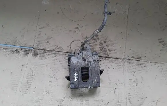 Jeep Grand Cherokee (WK) Rear brake caliper NOCODE