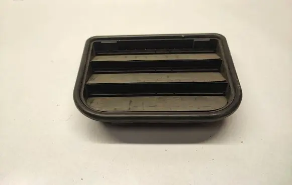 Jaguar XF X250 Quarter panel pressure vent 