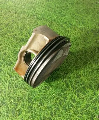 BMW M5 Piston 7840924 92L94