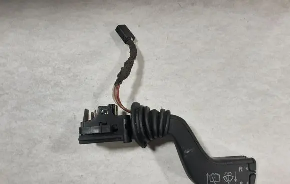 Opel Zafira A Wiper control stalk 090413243