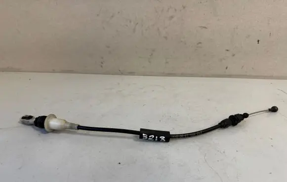 Mercedes-Benz E W210 Throttle cable 2103002330