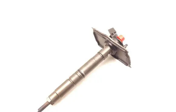 Audi Q7 4L Fuel injector 059130277AR 0445116015