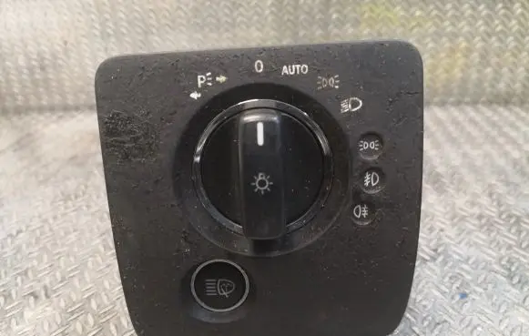 Mercedes-Benz R W251 Light switch 2515452104